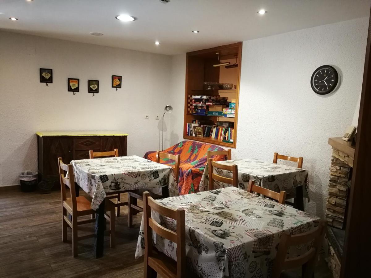 Lorca  La Bodega Del Camino Aka Albergue On Thele מראה חיצוני תמונה